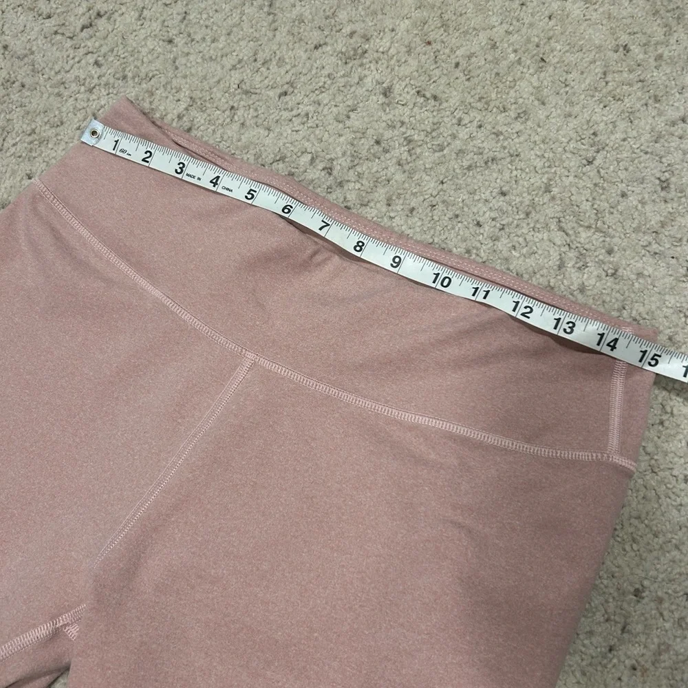 Fabletics pink capri
